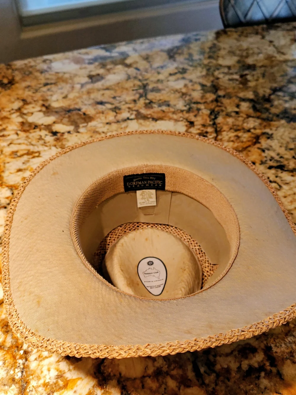 Men's Woven Straw Fedora Hat in Tan with Leather Trim